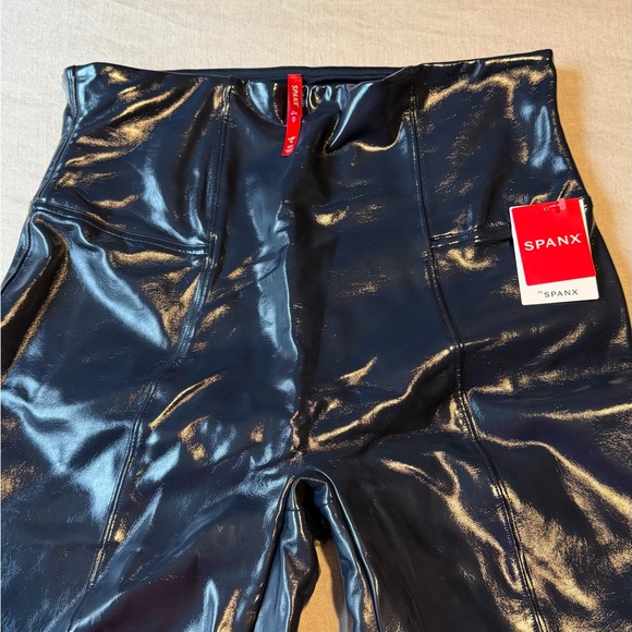 NWT! SPANX Glossy Faux Patent Leather Leggings Sz. L - Picture 5 of 6